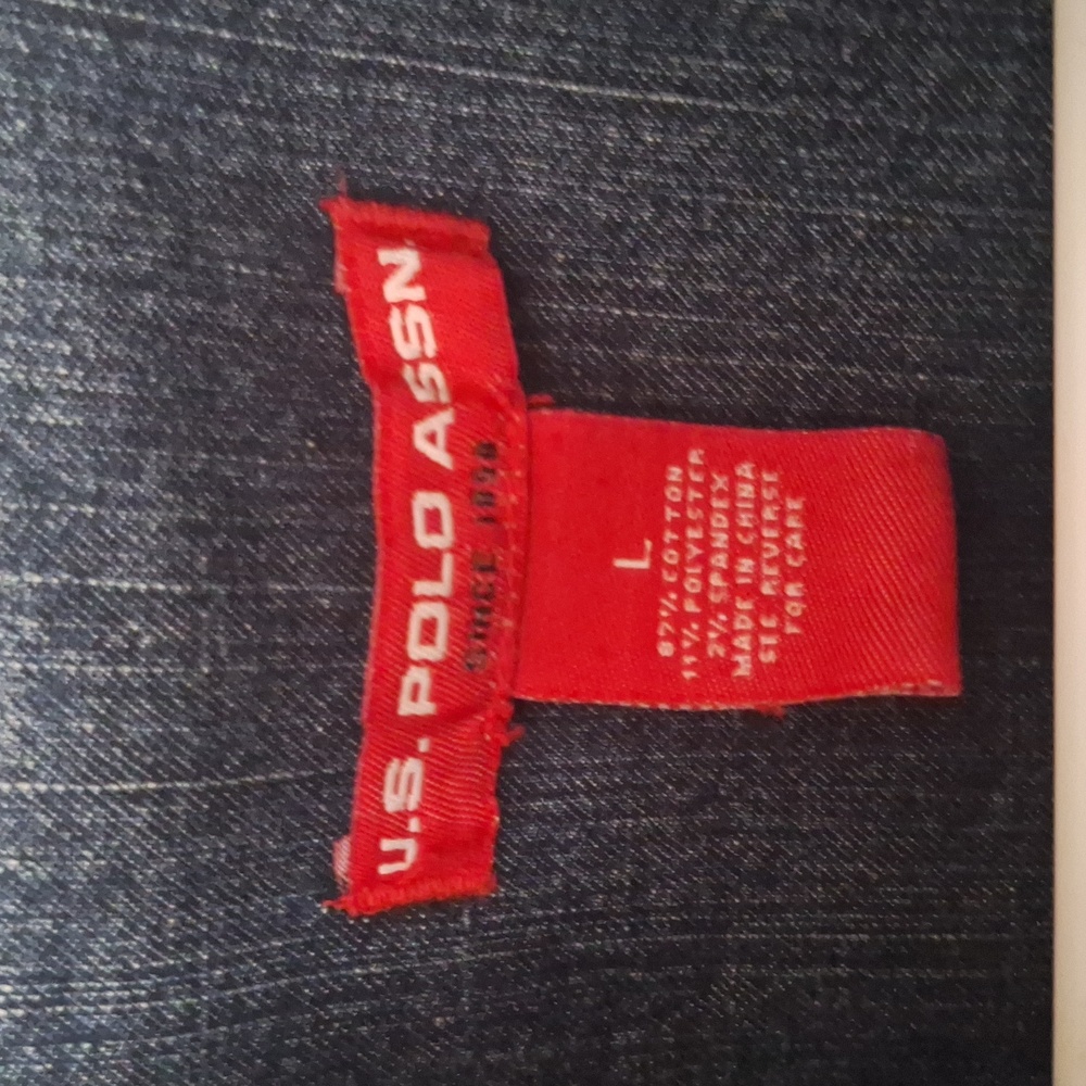Jean jacket - Picture 2 of 3